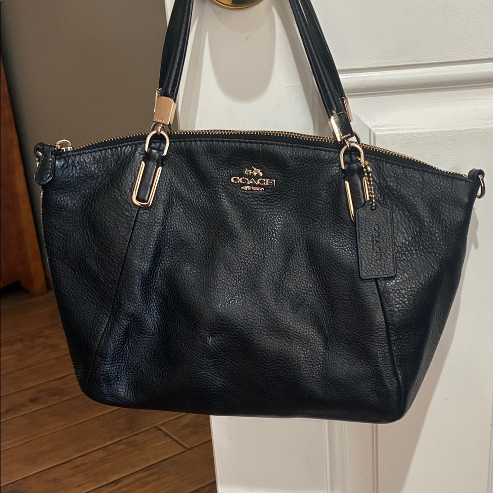 Coach Black Leather Shoulder Bag